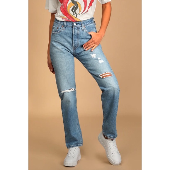 Levi's® Premium 501® ORIGINAL FIT WOMEN'S JEANS - Picture 2 of 13